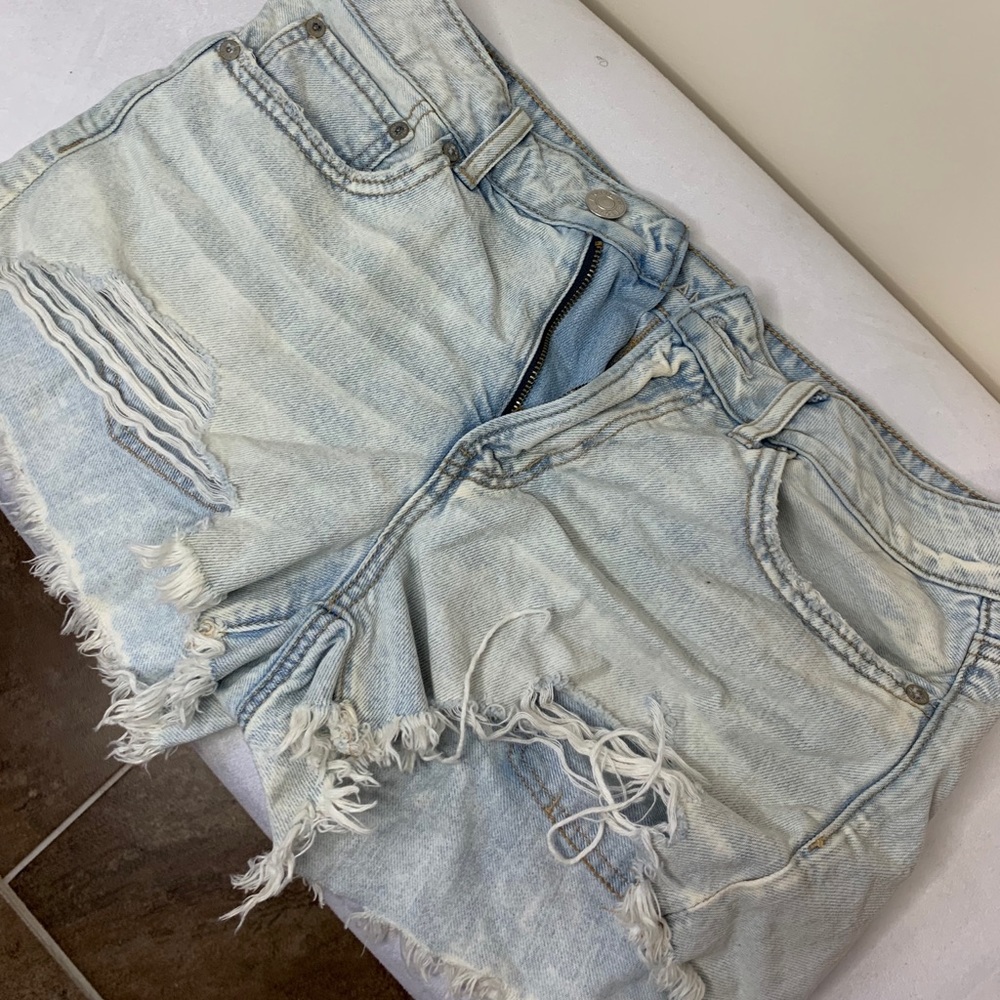 American Eagle Light Wash Shorts